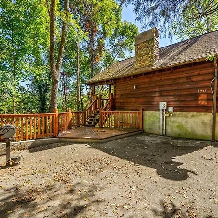 Do Not Disturb - Pigeon Forge Smoky Mountain Studio Cabin, Hot Tub, Fireplace Eksteriør bilde